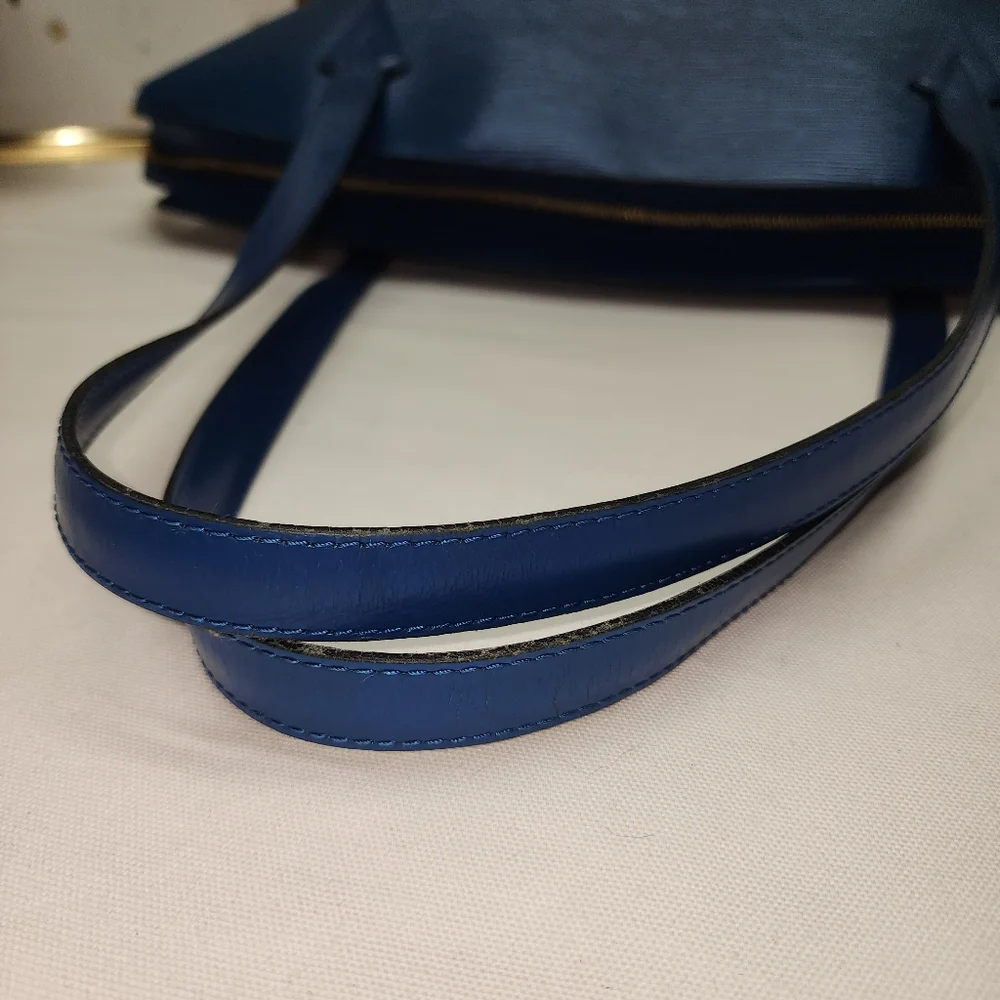 Authentic Louis Vuitton Epi Saint Jacques GM In Toledo W/ Dust Bag